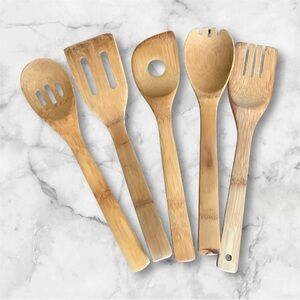 Set of 5 Assorted Wooden Cooking Utensils